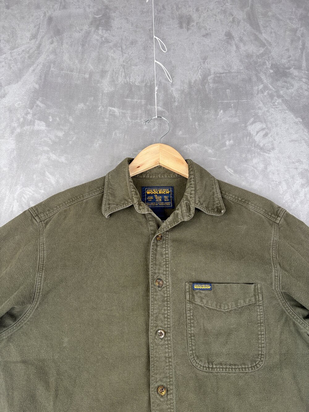 Woolrich Men's Olive Button-Down Shirt M - Picture 6 of 11